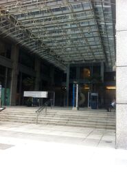UE Square (D9), Office #615075991